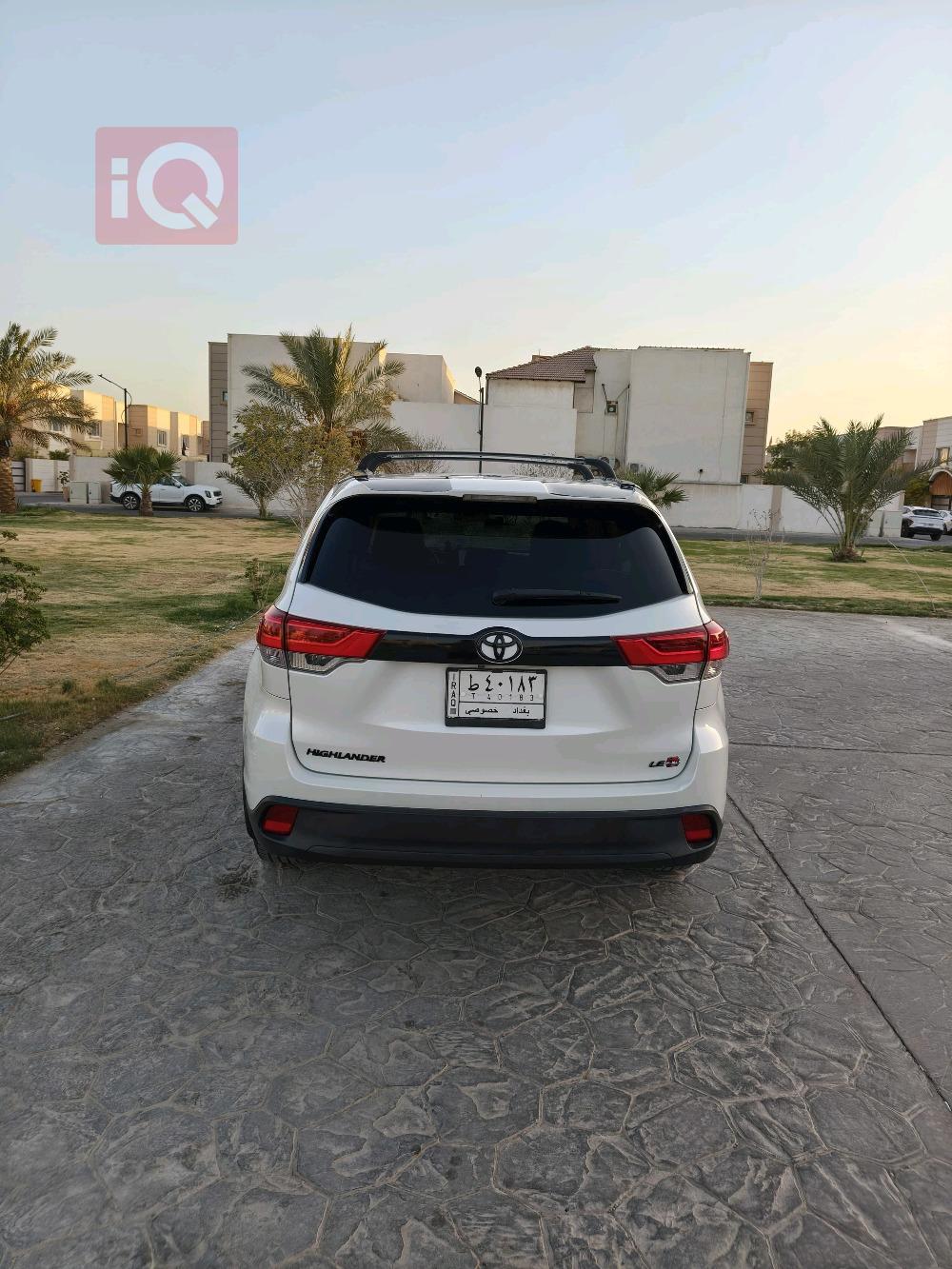 تۆیۆتا هایلاندەر